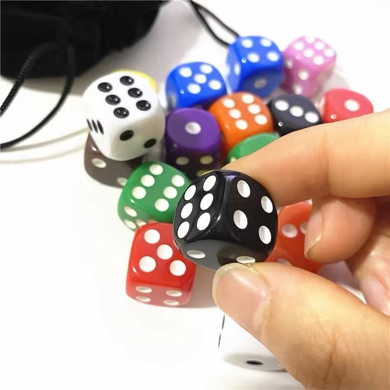 100-pack Sexsidiga Tärningar - Perfekt för Party, Spel & Pussel