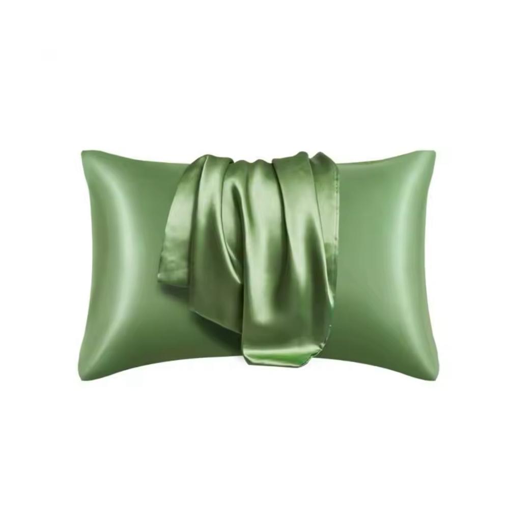 Lyxigt Satinörngott - Set med 2 Kuddfodral, 50 x 66 cm - Ljusgrön