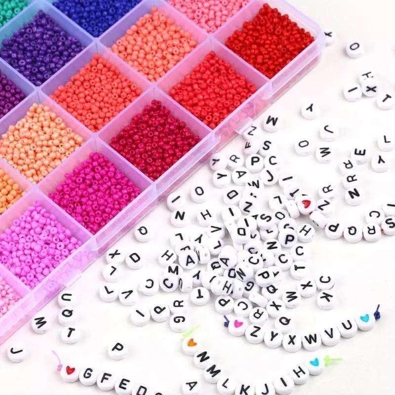 DIY Pärllåda Seed Beads &amp; Bokstavspärlor – 7000 Pärlor för Smyckestillverkning